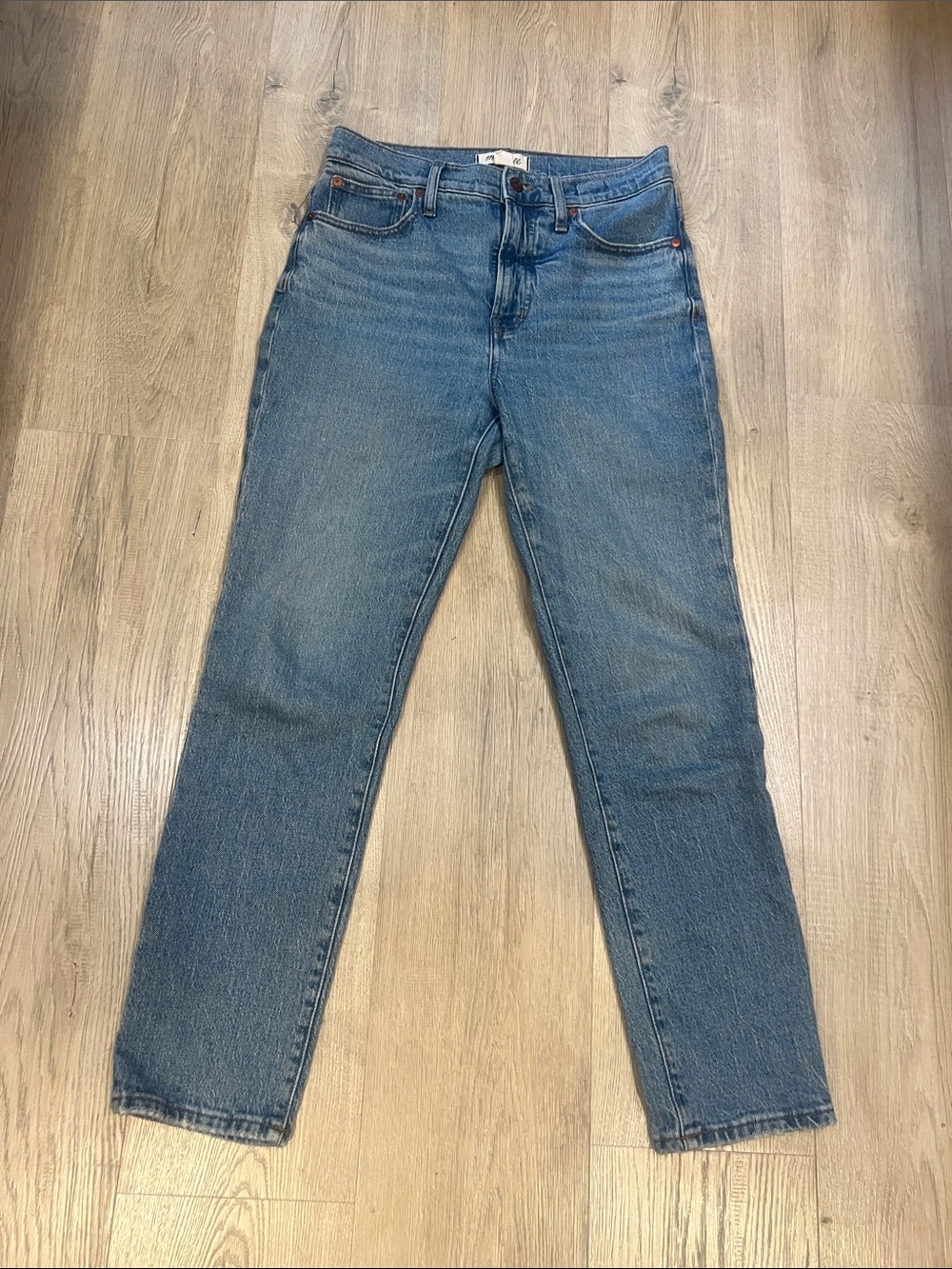 Madewell classic mom jeans Straight-Leg Jeans in Medium Blue